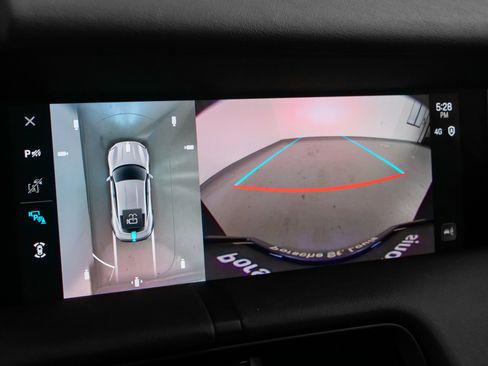 New 2025 Porsche Taycan image 39