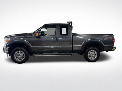 Used 2016 Ford F250 XLT w/ XLT Premium Package AWD/4WD image 2