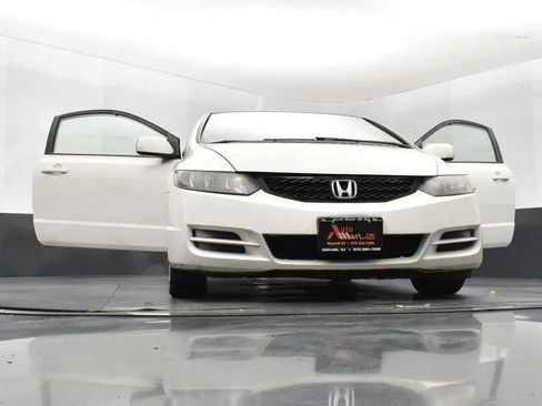Used 2009 Honda Civic LX image 11