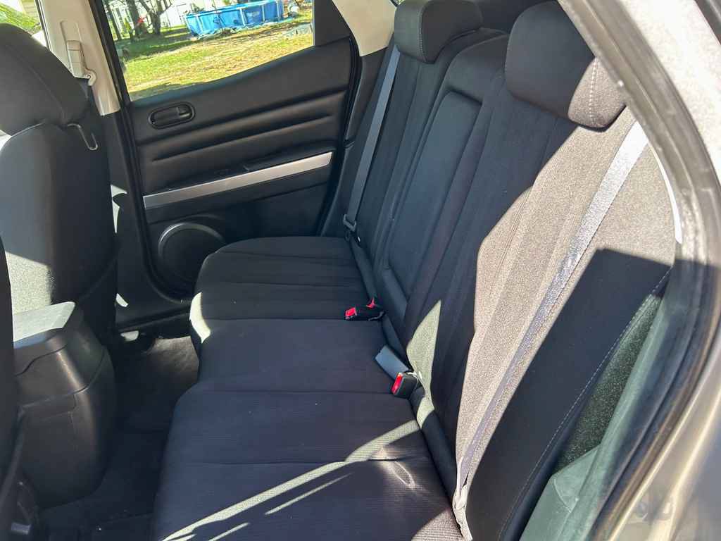 Used 2010 MAZDA CX-7 i Sport w/ Convenience Pkg FWD image 11