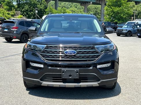 Certified 2023 Ford Explorer XLT w/ Equipment Group 202A AWD/4WD image 2