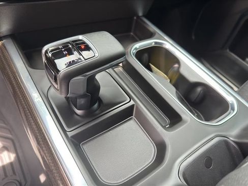 Used 2023 Chevrolet Silverado 1500 RST AWD/4WD image 19