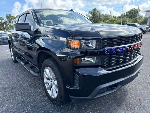 Used 2022 Chevrolet Silverado 1500 Custom RWD image 3
