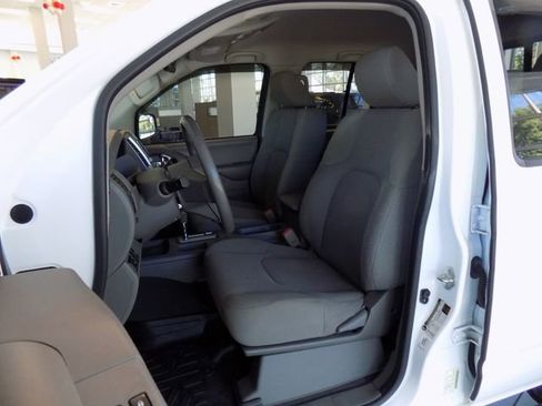 Used 2019 Nissan Frontier SV w/ Value Truck Package RWD image 20