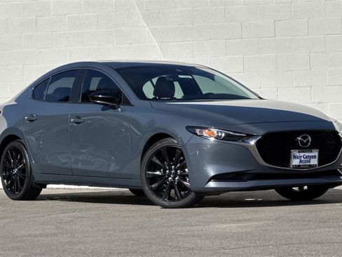 Used 2023 MAZDA MAZDA3 s image 2