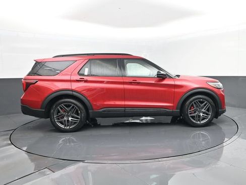 New 2026 Ford Explorer ST w/ Sun And Sound Package AWD/4WD image 4