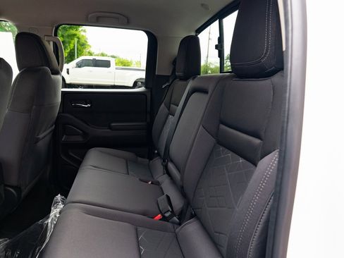 New 2025 Nissan Frontier SV image 20