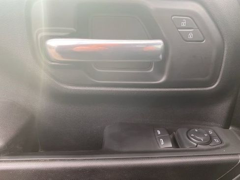 Used 2024 GMC Sierra 2500 Pro w/ X31 Off-Road Package image 22