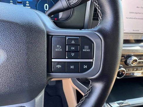 Used 2025 Ford F350 Lariat AWD/4WD image 20