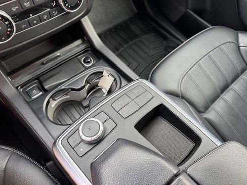 Used 2015 Mercedes-Benz GL 450 4MATIC image 53