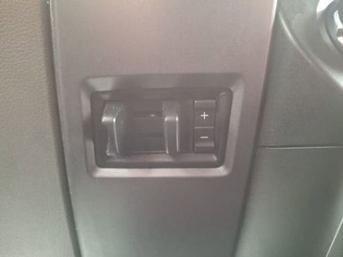 Used 2020 Ford F150 XLT image 24