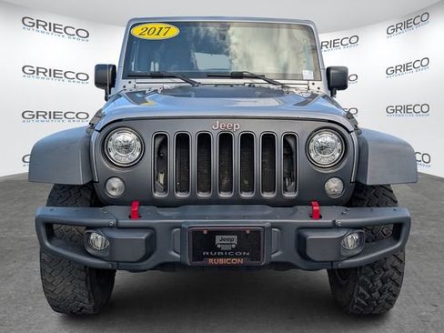 Used 2017 Jeep Wrangler Unlimited Rubicon image 2