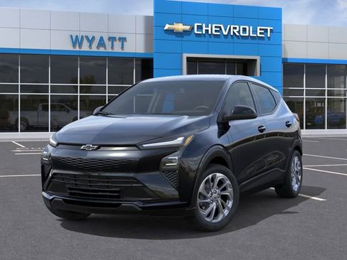 New 2027 Chevrolet Bolt LT w/ Comfort Package FWD image 7