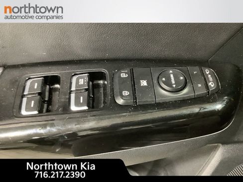 Certified 2019 Kia Sportage EX w/ EX Premium Package image 16