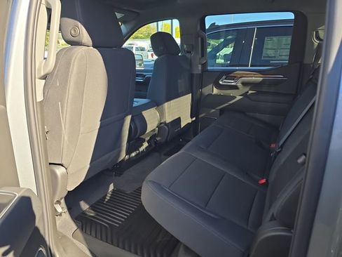 New 2026 GMC Sierra 1500 Elevation image 9