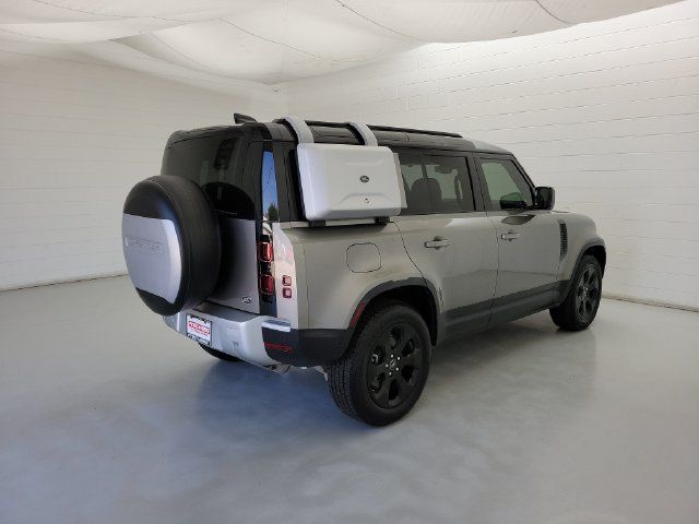 Used 2021 Land Rover Defender 110 SE AWD/4WD image 5