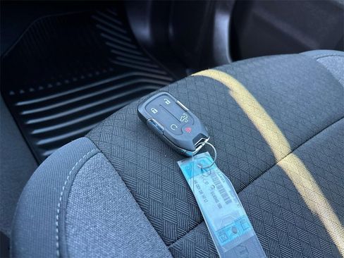 Certified 2021 Chevrolet Silverado 1500 LT image 23