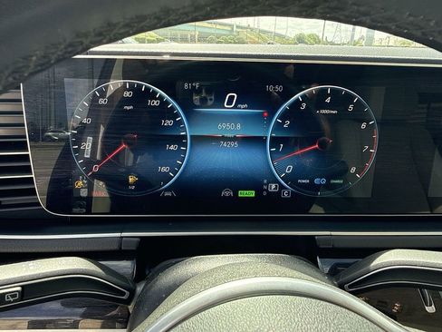 Used 2022 Mercedes-Benz GLS 580 4MATIC image 25