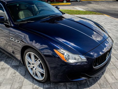 Used 2014 Maserati Quattroporte GTS RWD image 9
