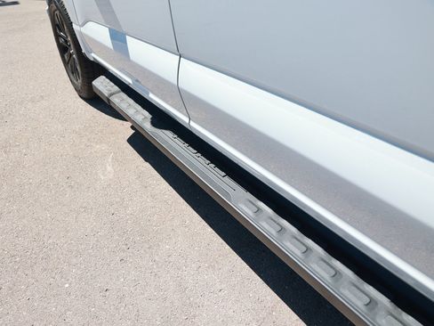Used 2023 Ford F150 Lightning XLT AWD/4WD image 17