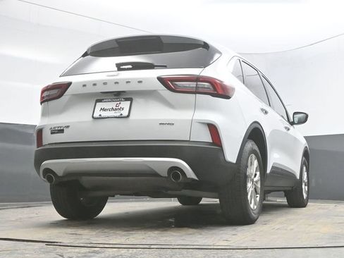 Used 2023 Ford Escape Active image 29