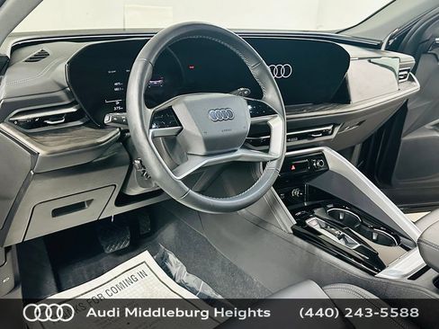 Certified 2025 Audi Q5 Premium Plus w/ Premium Plus AWD/4WD image 12