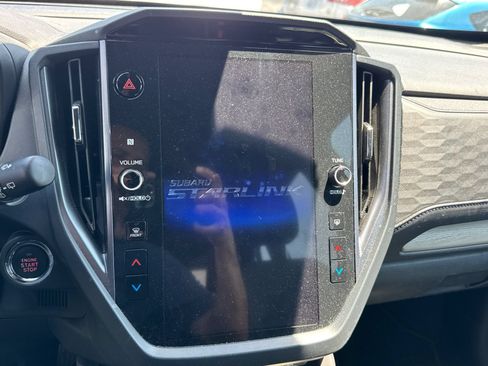 Used 2025 Subaru Forester Limited AWD/4WD image 4