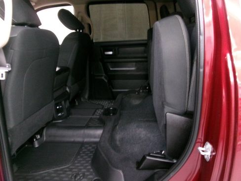 Used 2019 RAM 2500 Tradesman AWD/4WD image 23