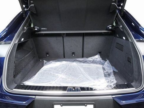 New 2026 Porsche Cayenne Coupe image 32