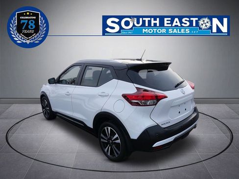 Used 2020 Nissan Kicks SR w/ SR Premium Package image 5
