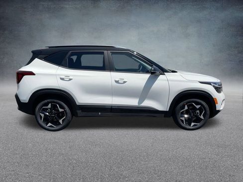 Used 2025 Kia Seltos S image 33