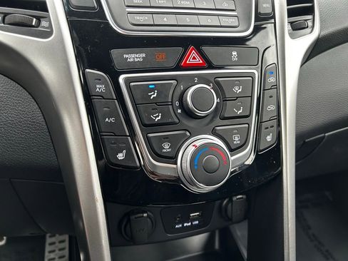 Used 2016 Hyundai Elantra GT w/ Option Group 02 FWD image 43