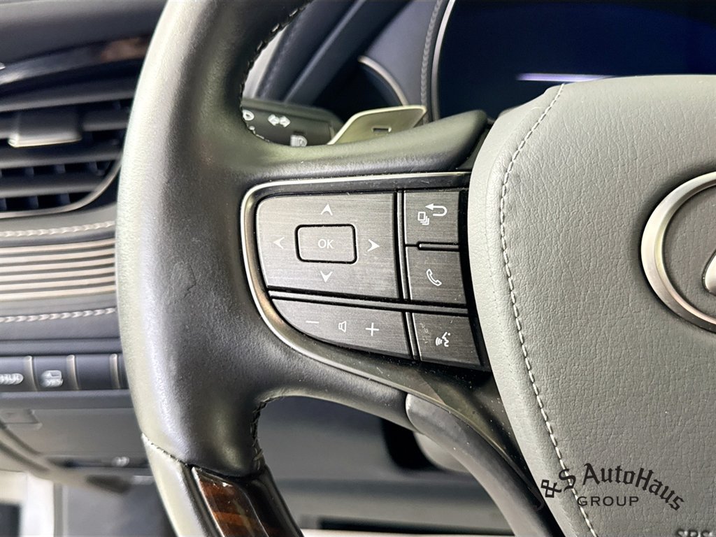 Used 2019 Lexus LS 500h w/ Interior Upgrade Package RWD image 13