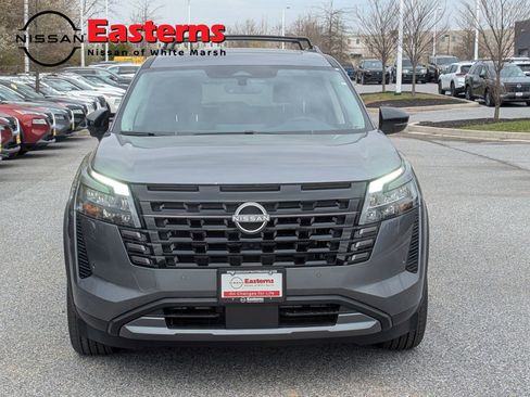 New 2026 Nissan Pathfinder SL image 4