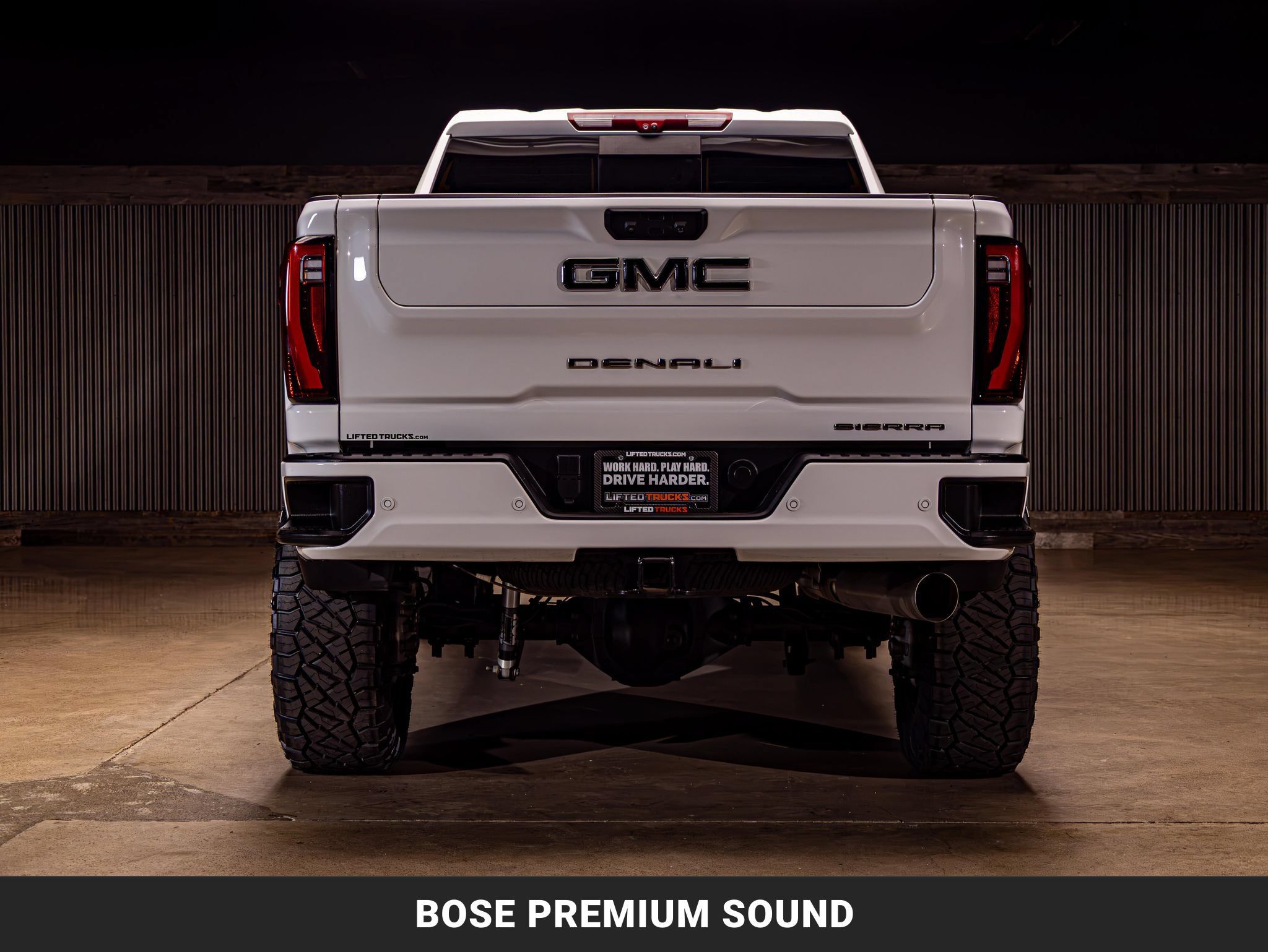 Used 2025 GMC Sierra 2500 Denali w/ Denali Reserve Package AWD/4WD image 8
