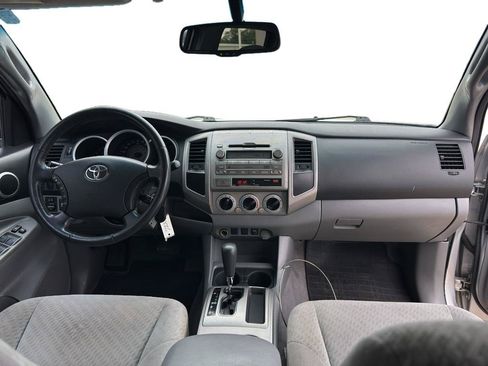 Used 2010 Toyota Tacoma PreRunner RWD image 8