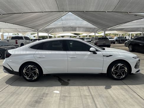 Used 2025 Hyundai Sonata SEL FWD image 7