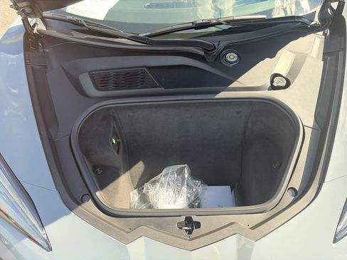 Used 2024 Chevrolet Corvette Stingray Premium Conv w/ Battery Protection Package image 29