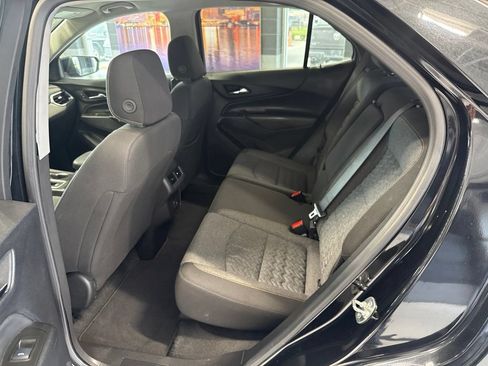 Used 2024 Chevrolet Equinox LT AWD/4WD image 11