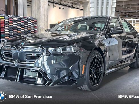 New 2026 BMW M5 w/ Carbon Package image 1