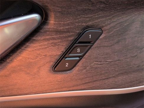 Used 2021 Jeep Grand Cherokee L Limited image 17