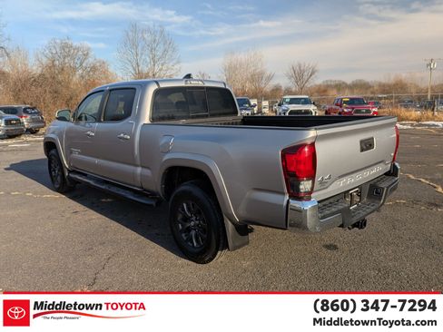 Certified 2021 Toyota Tacoma SR5 image 5