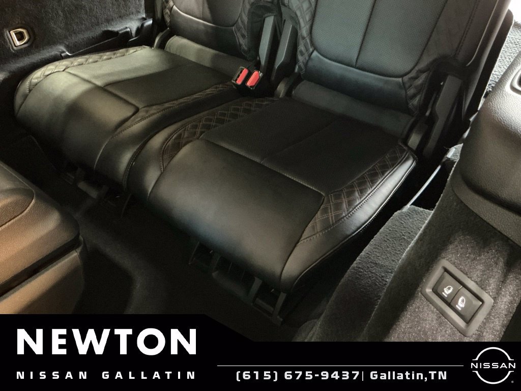 Used 2024 Jeep Grand Cherokee L Summit w/ High Altitude Package AWD/4WD image 41