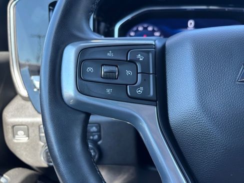 Used 2024 Chevrolet Silverado 2500 LTZ w/ LTZ Convenience Package image 18