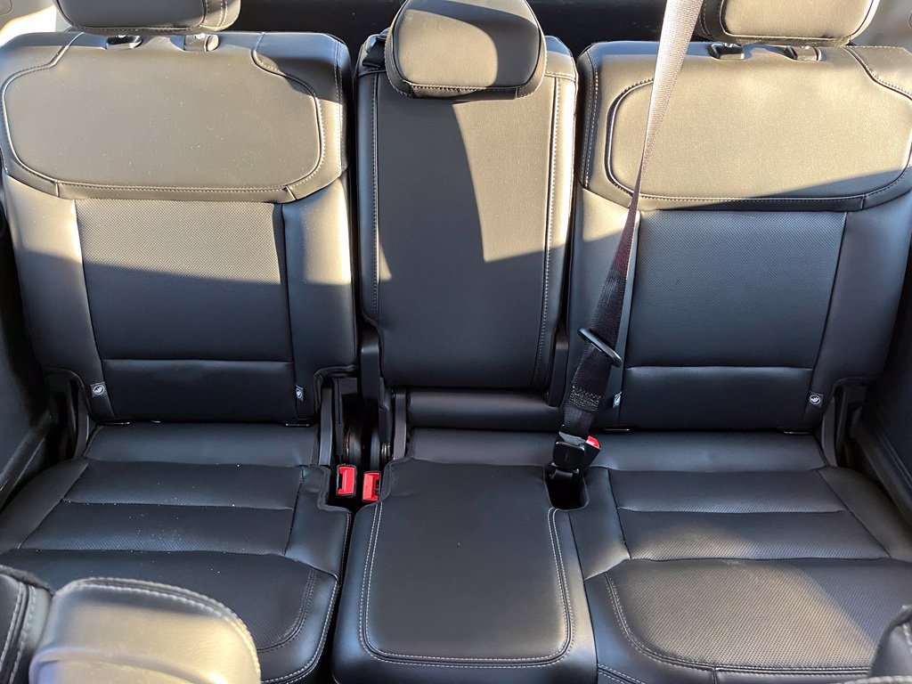 Used 2025 Ford Expedition Platinum AWD/4WD image 16