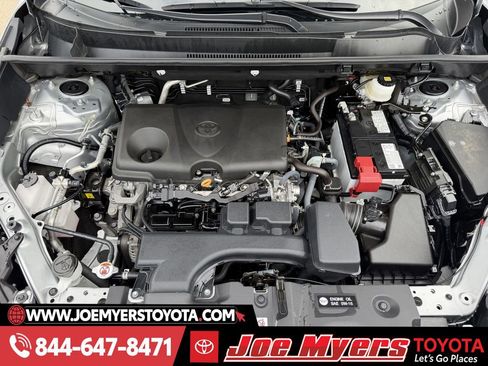 Used 2025 Toyota RAV4 LE image 29