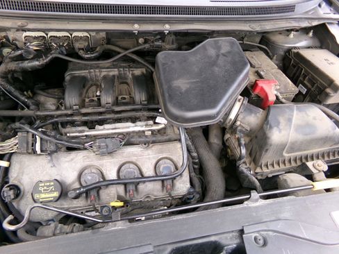 Used 2010 Ford Edge SEL image 43