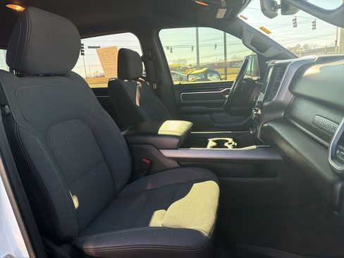 Used 2021 RAM 1500 Big Horn AWD/4WD image 26