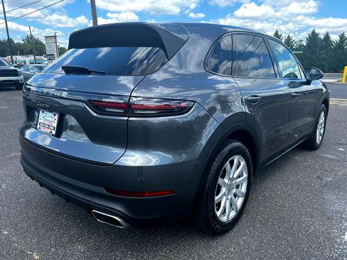 Used 2021 Porsche Cayenne image 5