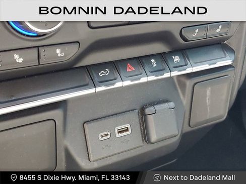 Used 2021 Chevrolet Silverado 1500 RST image 25